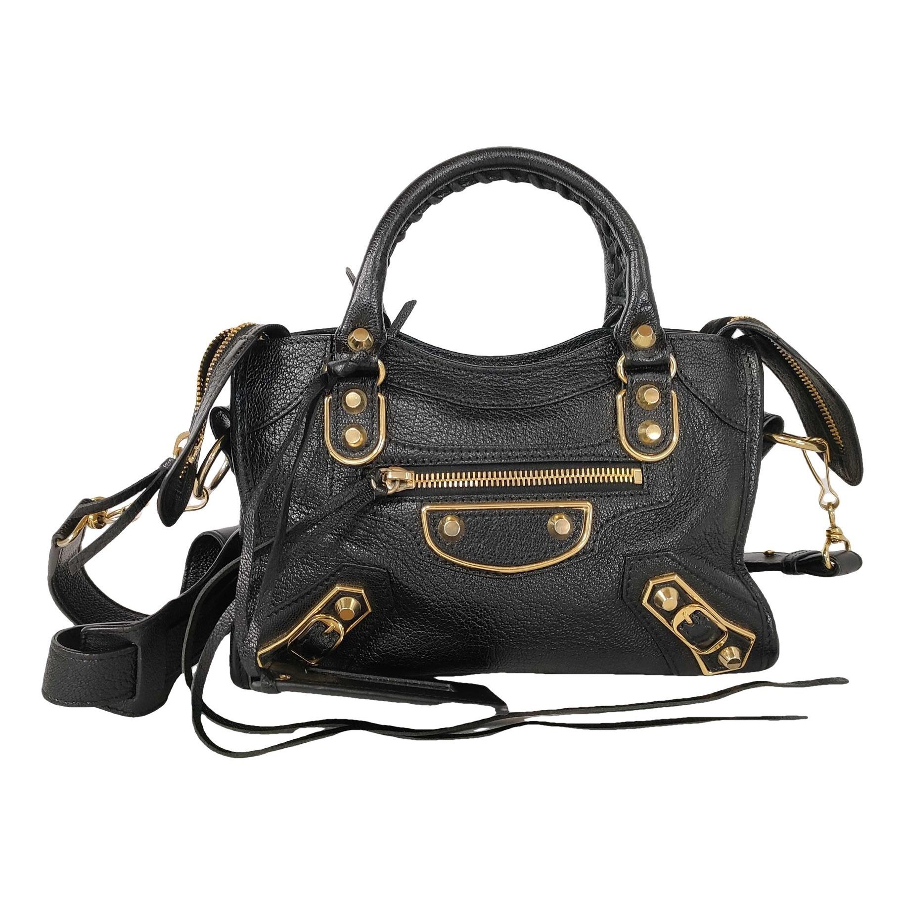 City leather handbag