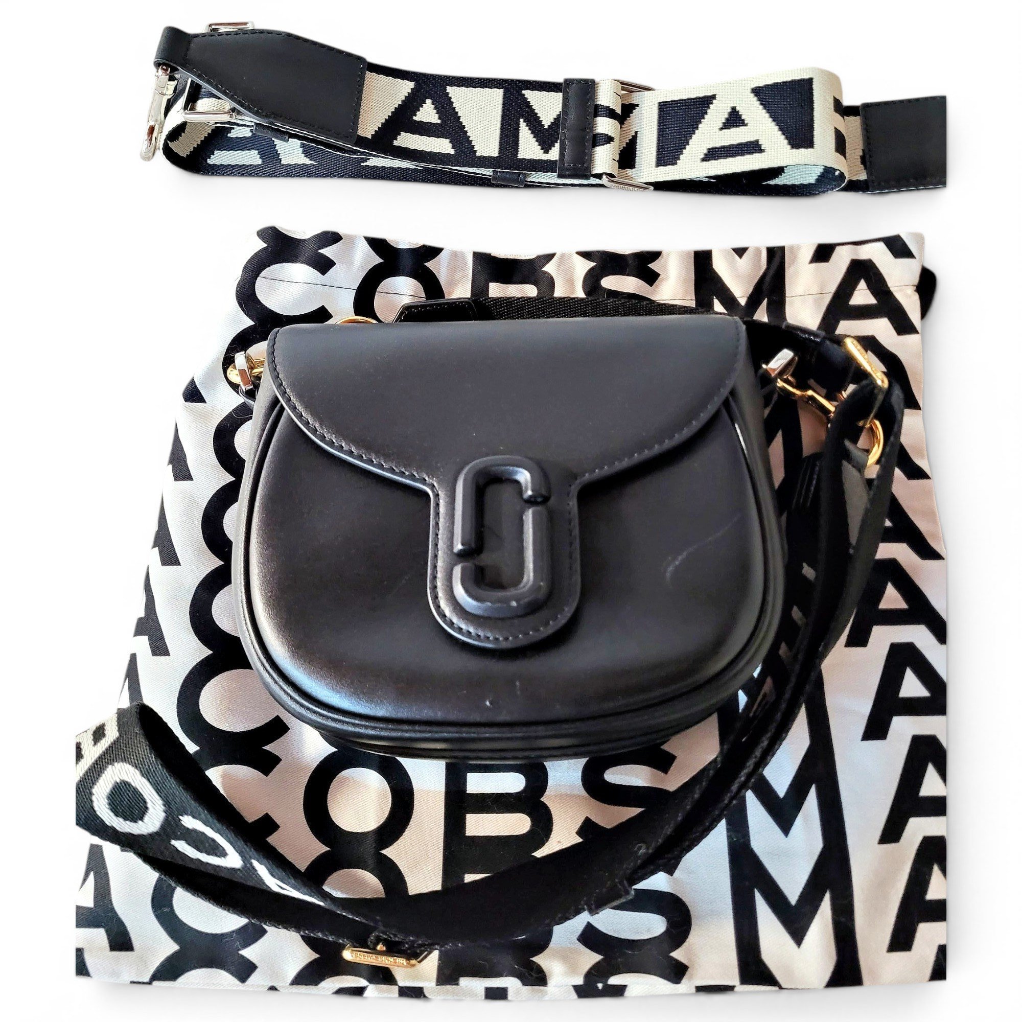 Snapshot leather crossbody bag