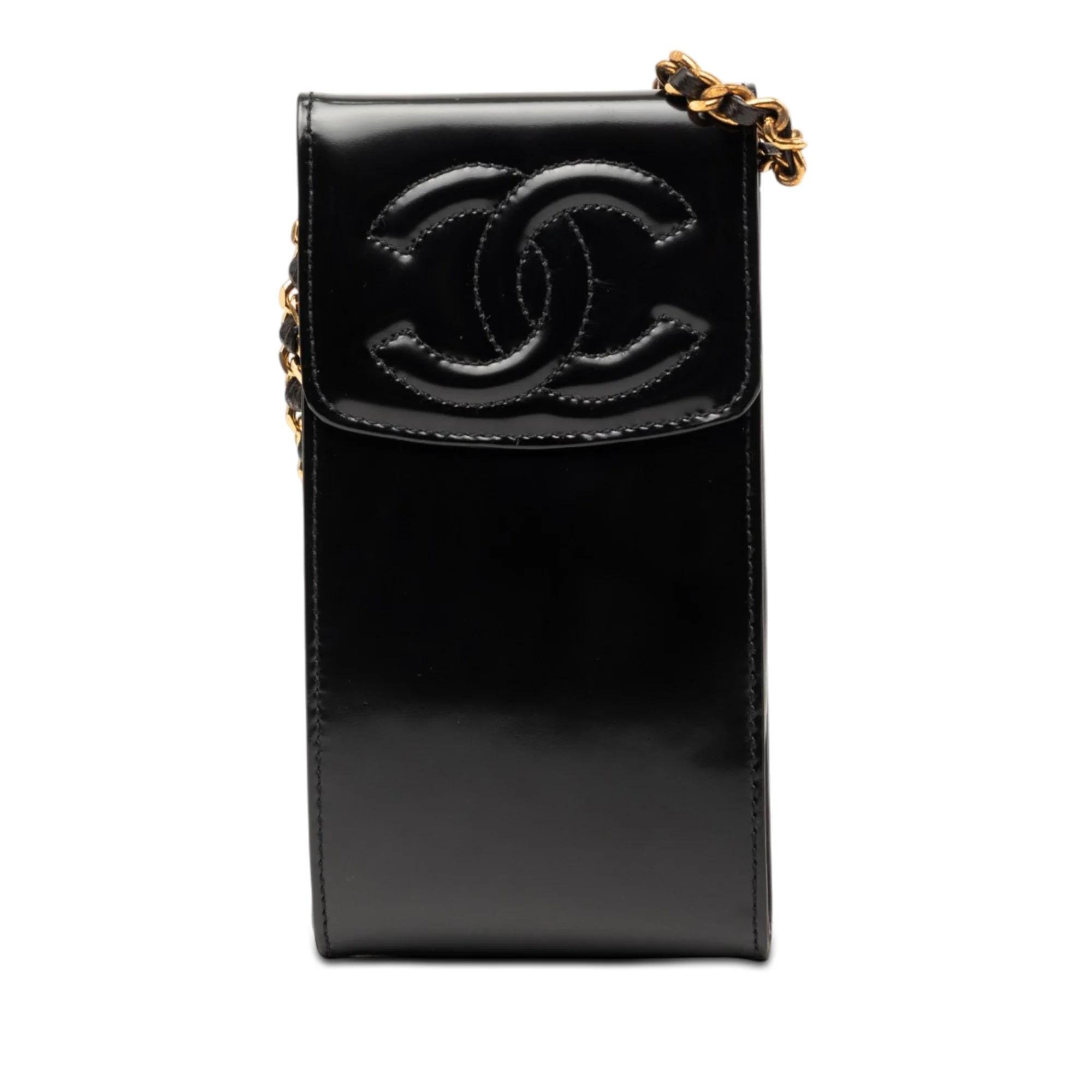 Patent leather handbag