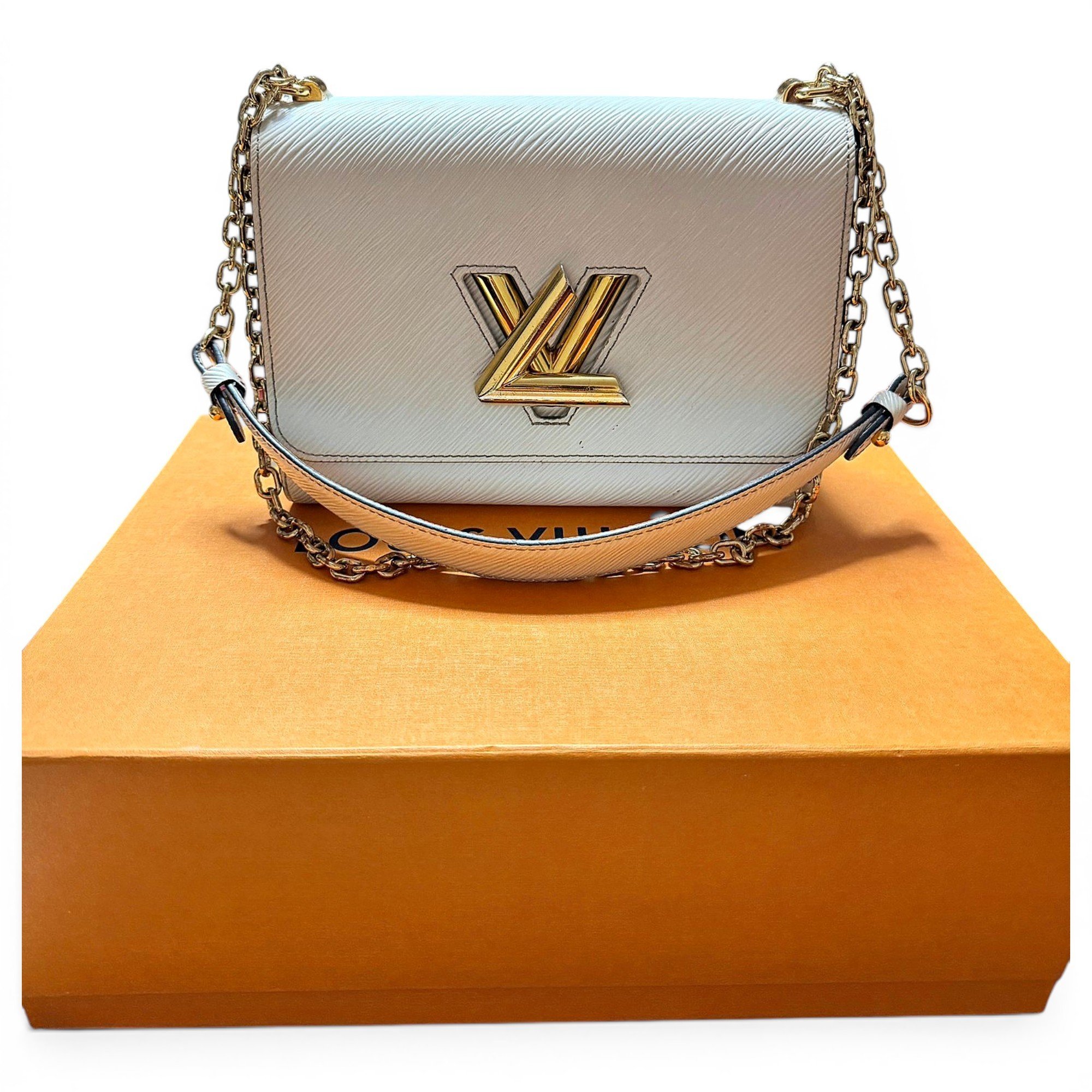 Twist leather handbag