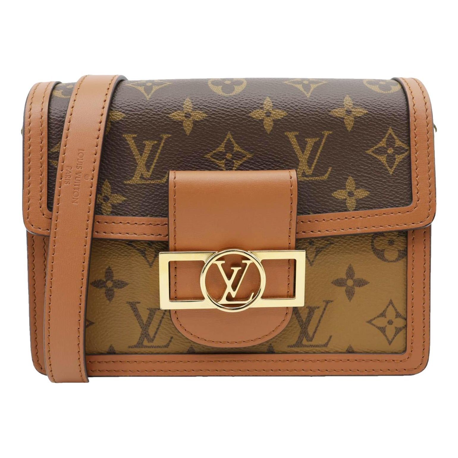Louis Vuitton Dauphine Mini cloth handbag