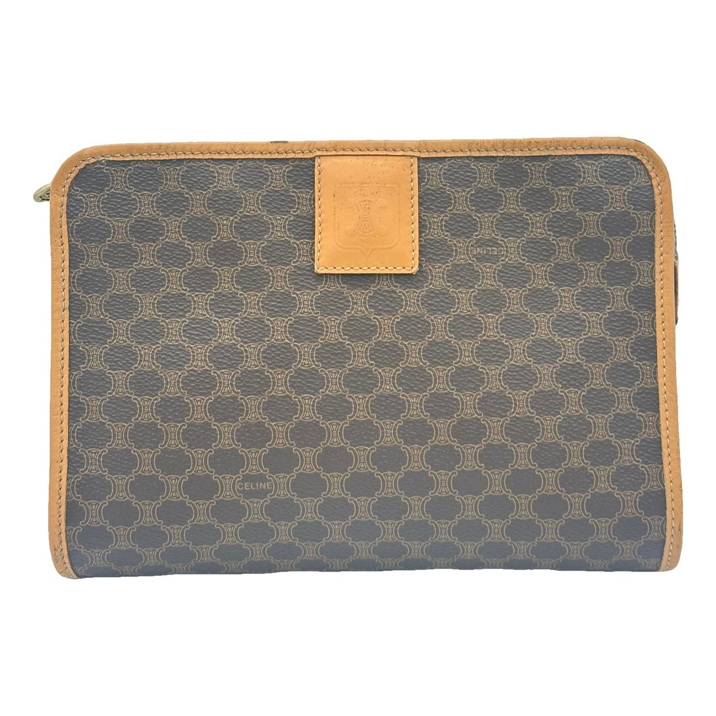 Leather clutch bag