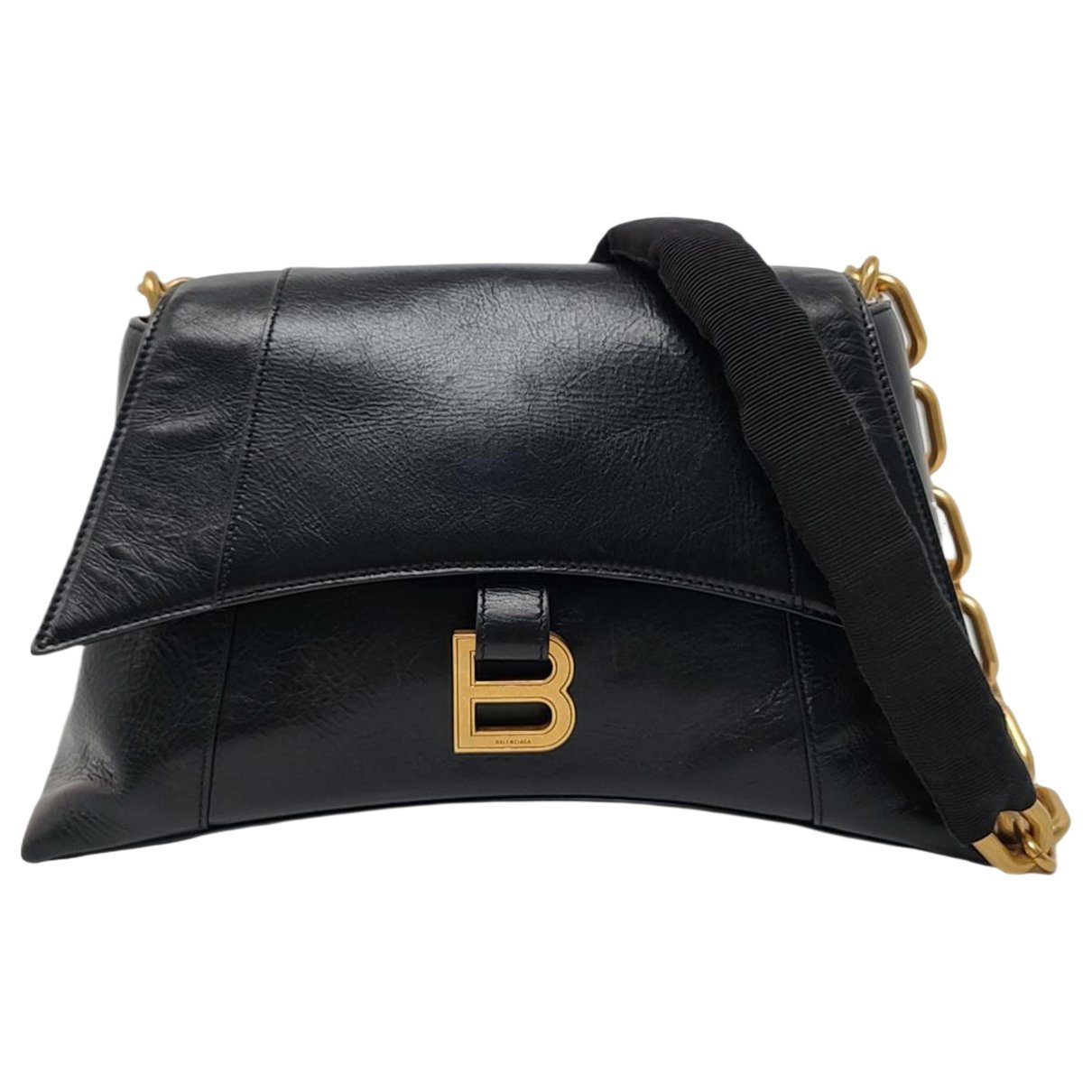 Downtown leather crossbody bag