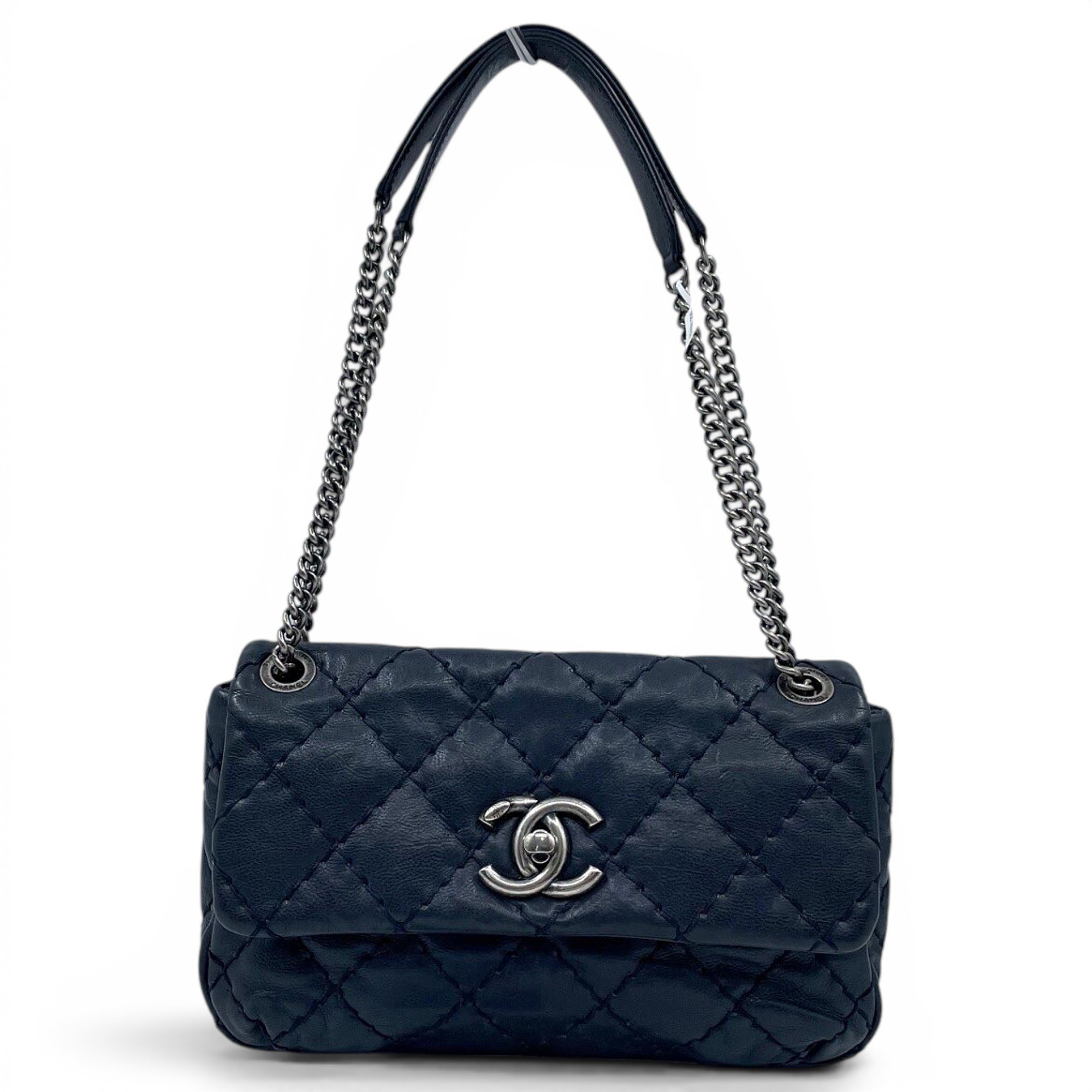 Wallet On Chain Timeless/Classique leather crossbody bag