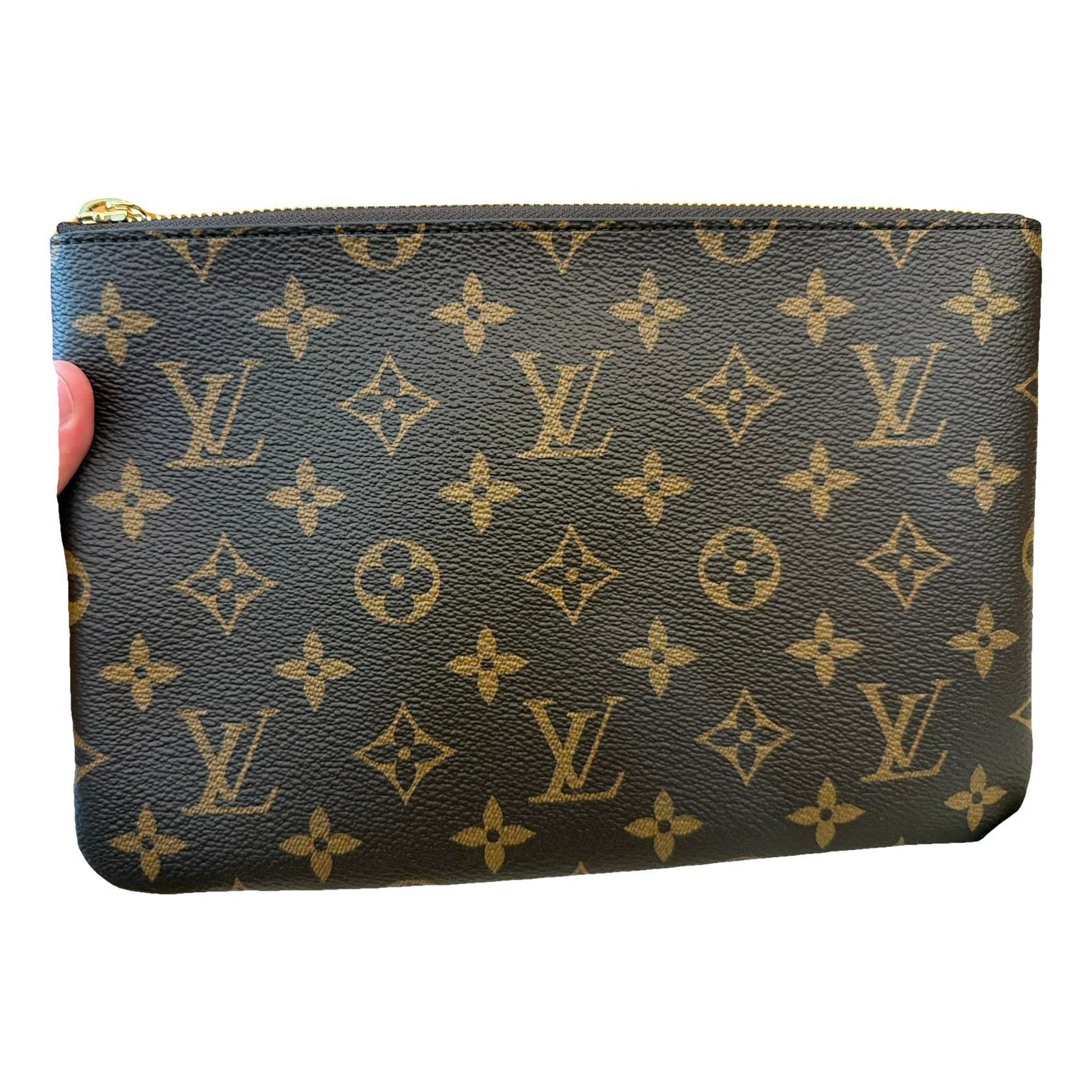 Leather clutch bag
