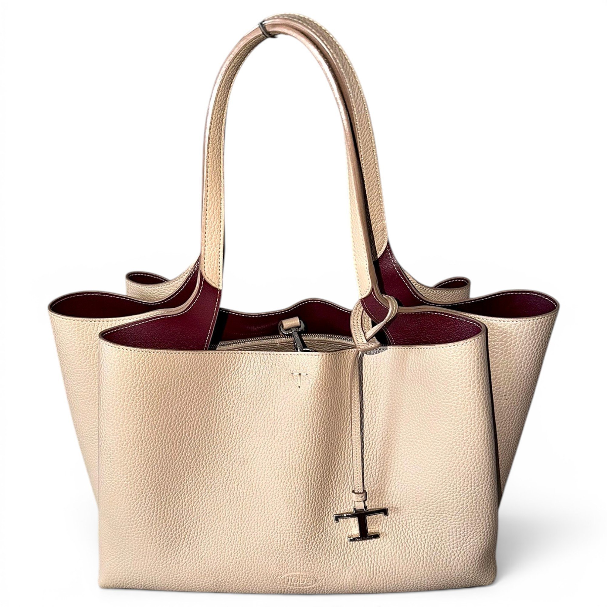 Leather tote