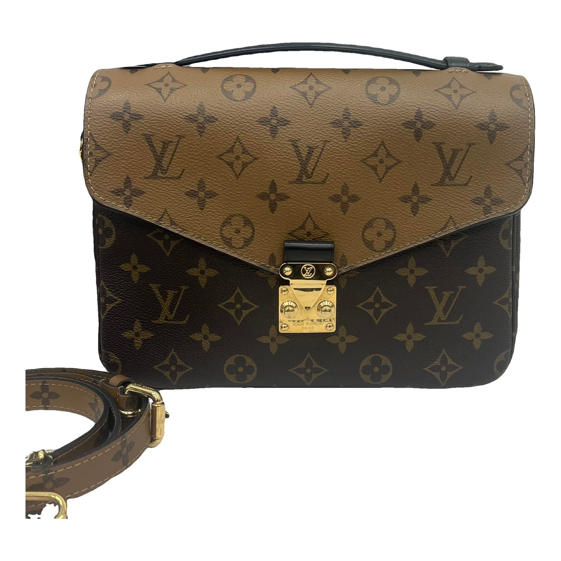 Metis leather handbag