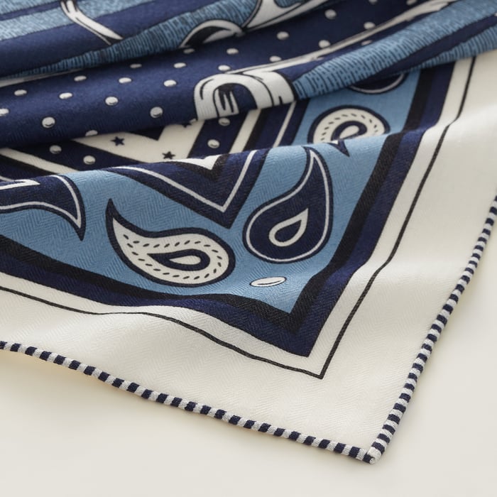 Mors a Jouets Bandana Shawl 140