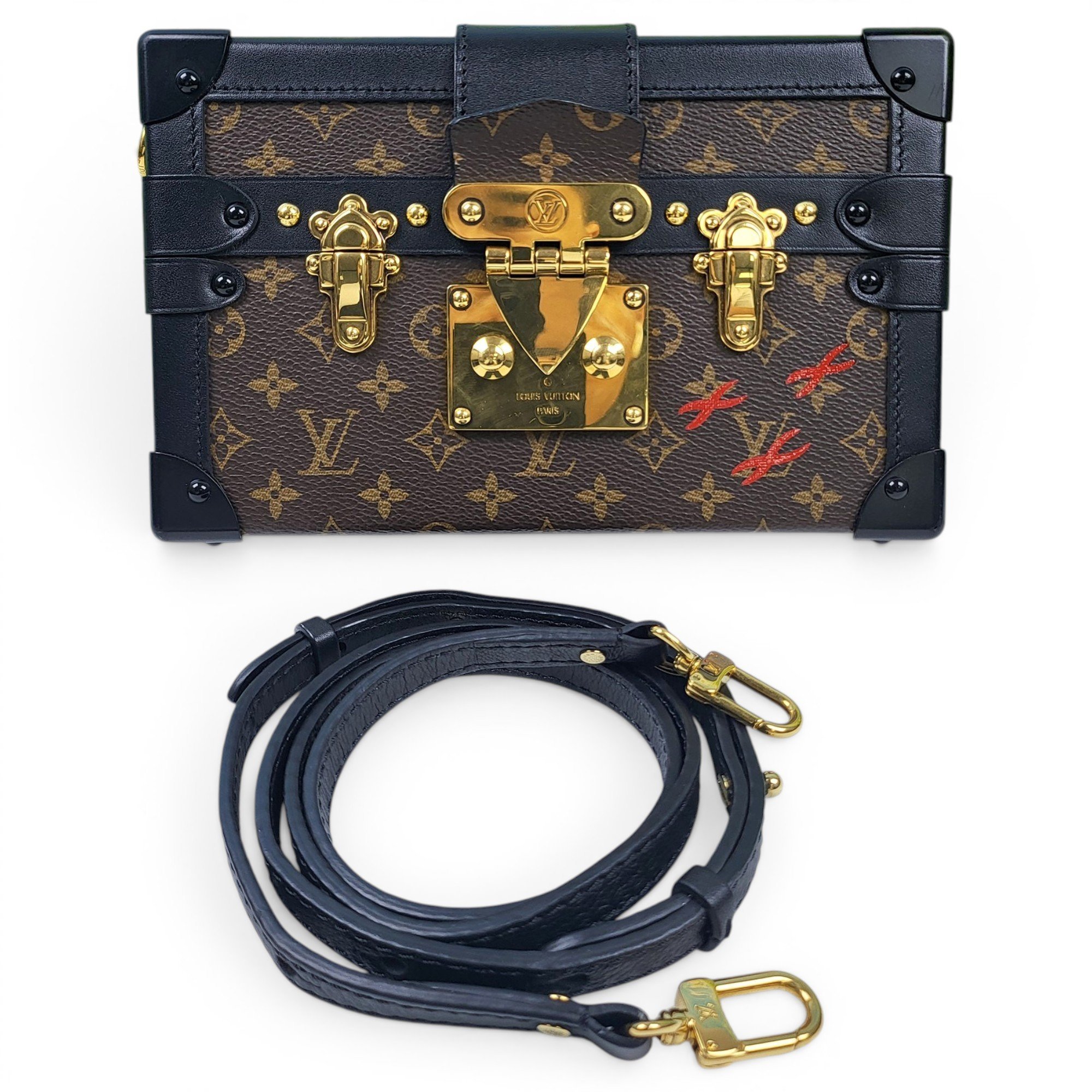 Louis Vuitton Pochette Trunk leather handbag