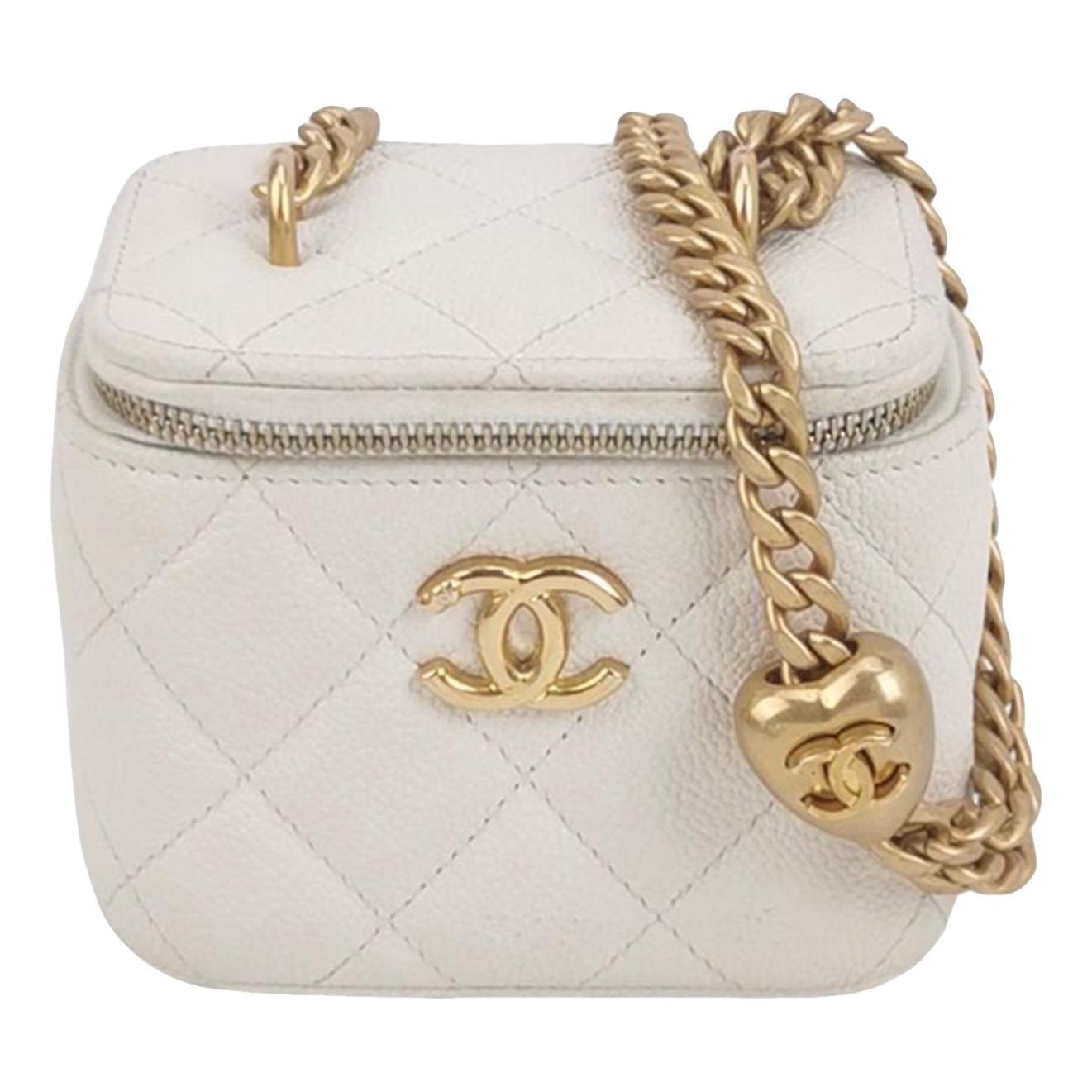 Trendy CC Vanity leather handbag