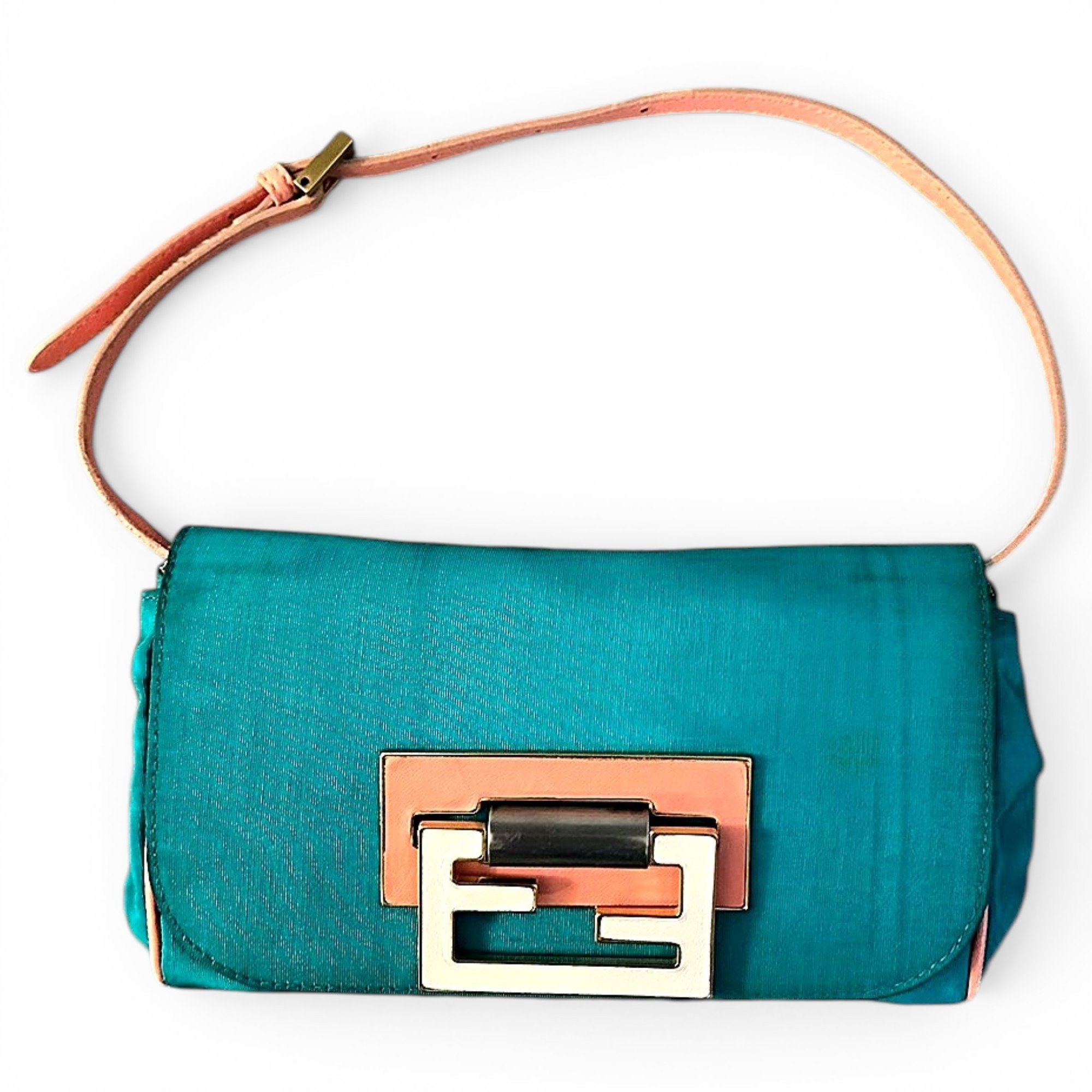 Baguette cloth handbag