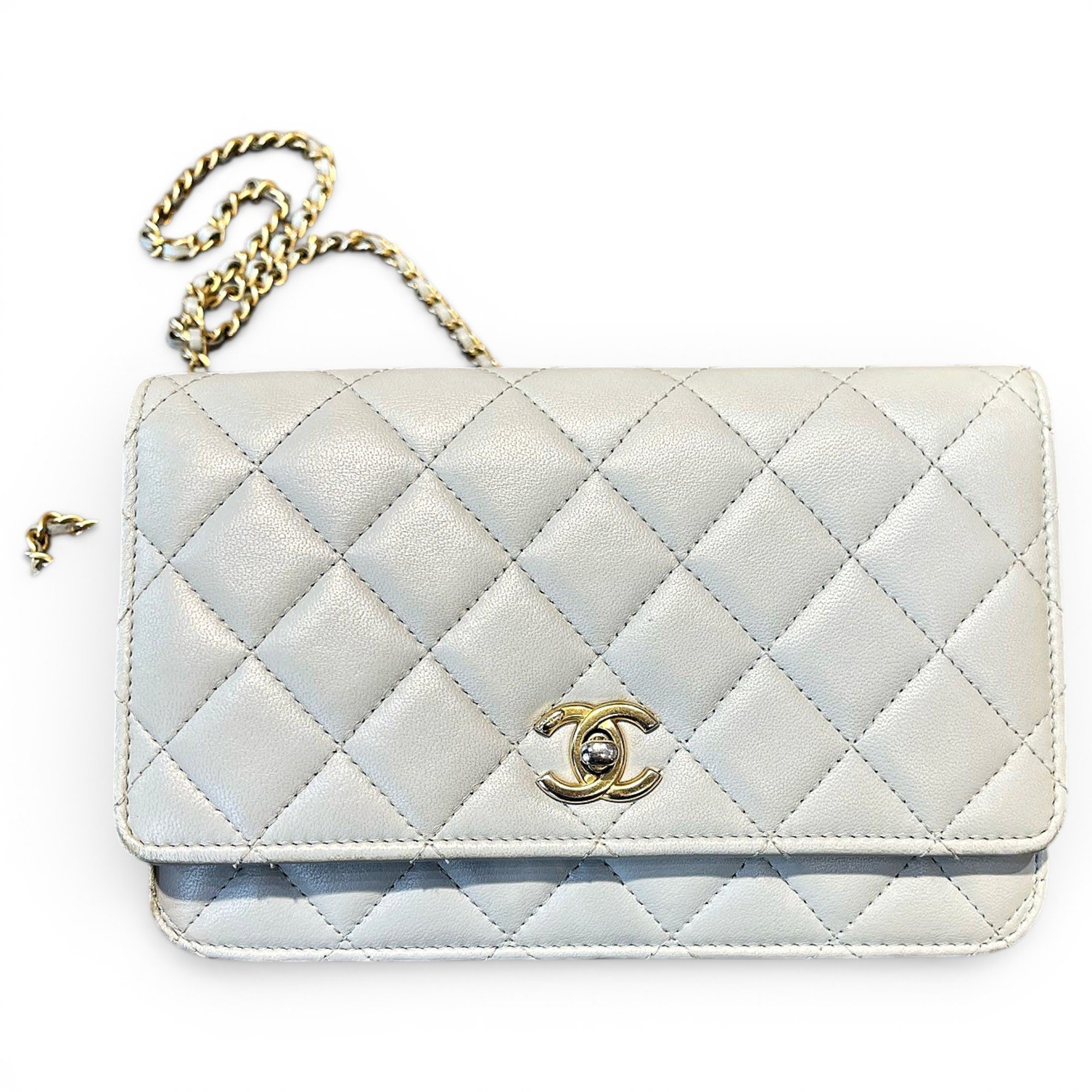 Wallet On Chain Timeless/Classique leather crossbody bag