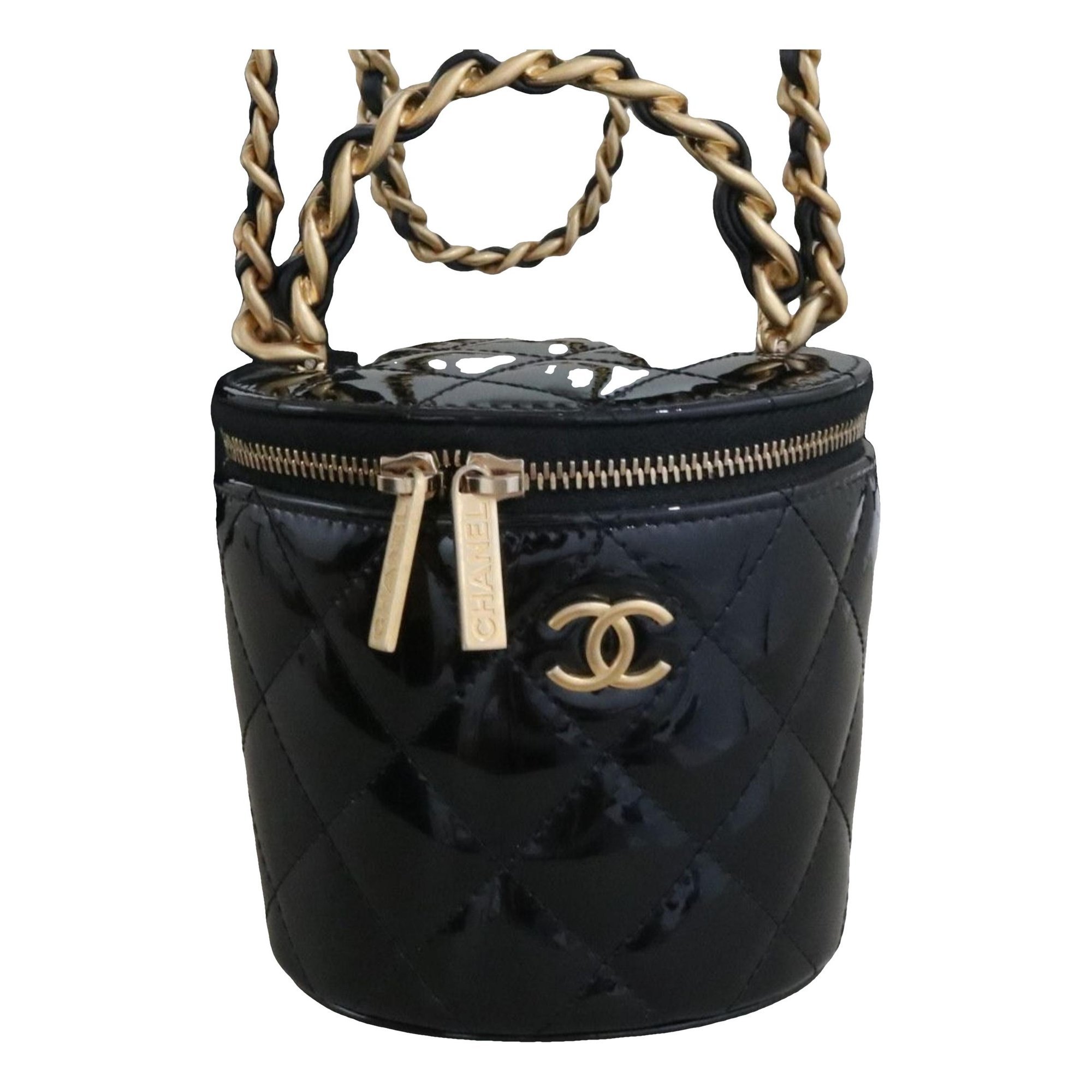 Trendy CC Vanity patent leather handbag