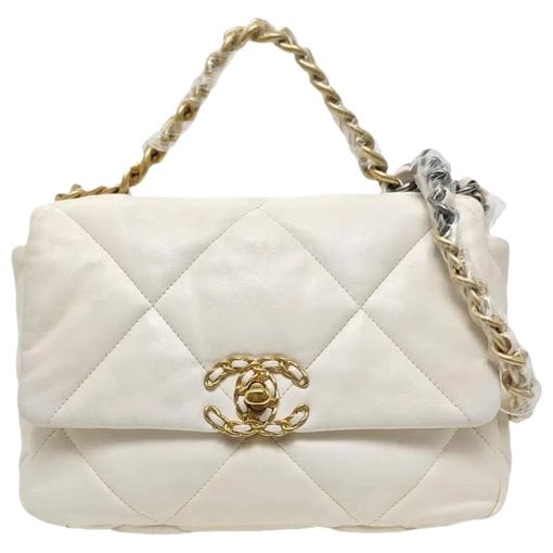 Chanel 19 handbag