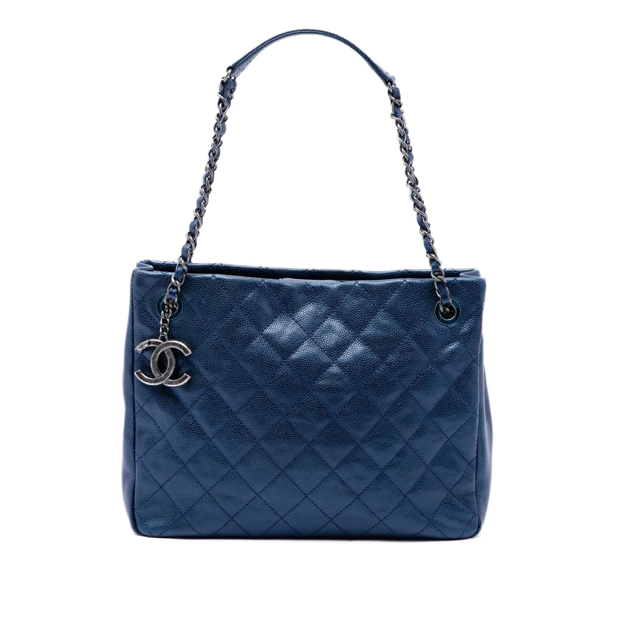 Classic CC Shopping leather handbag