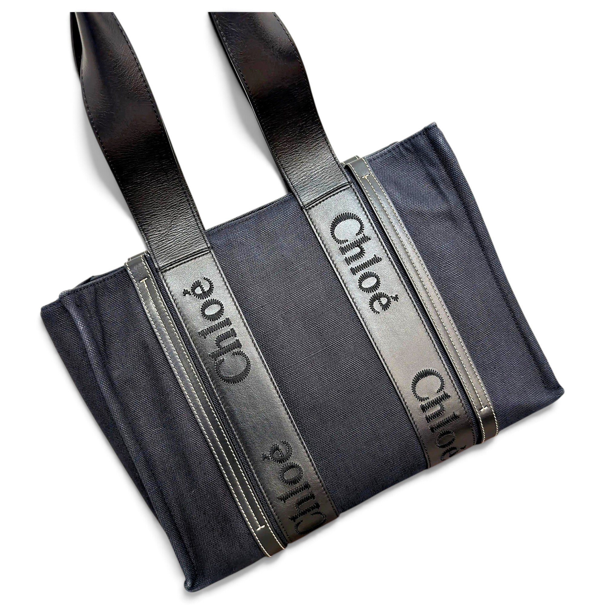 Woody leather tote