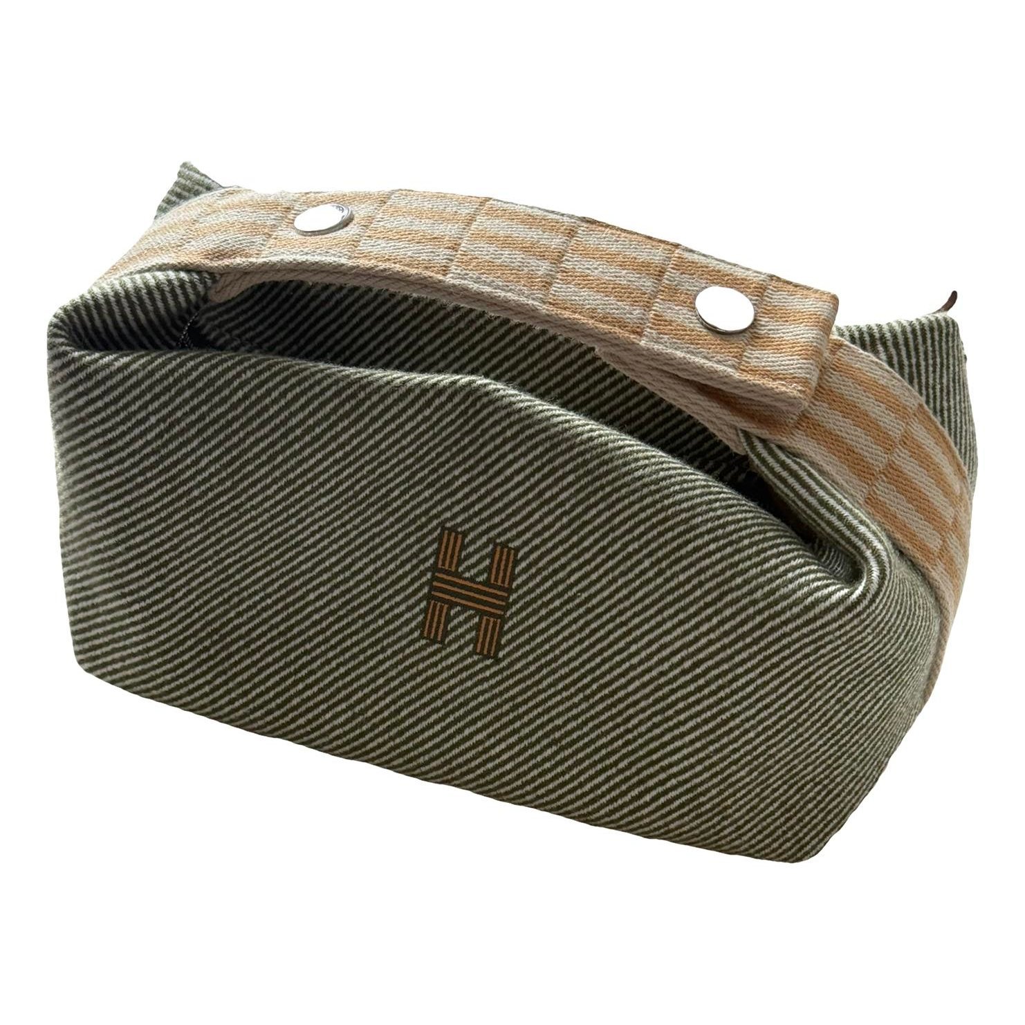 Wool handbag