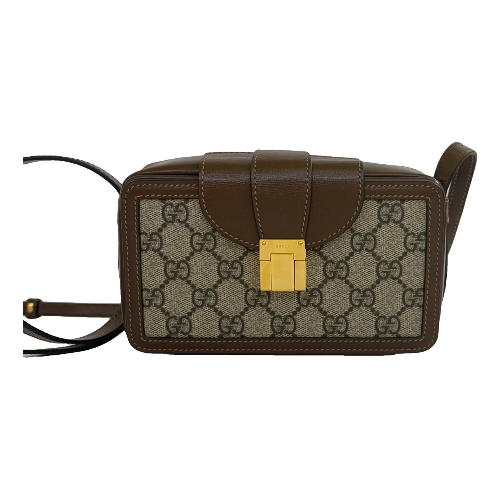 Bree vinyl handbag