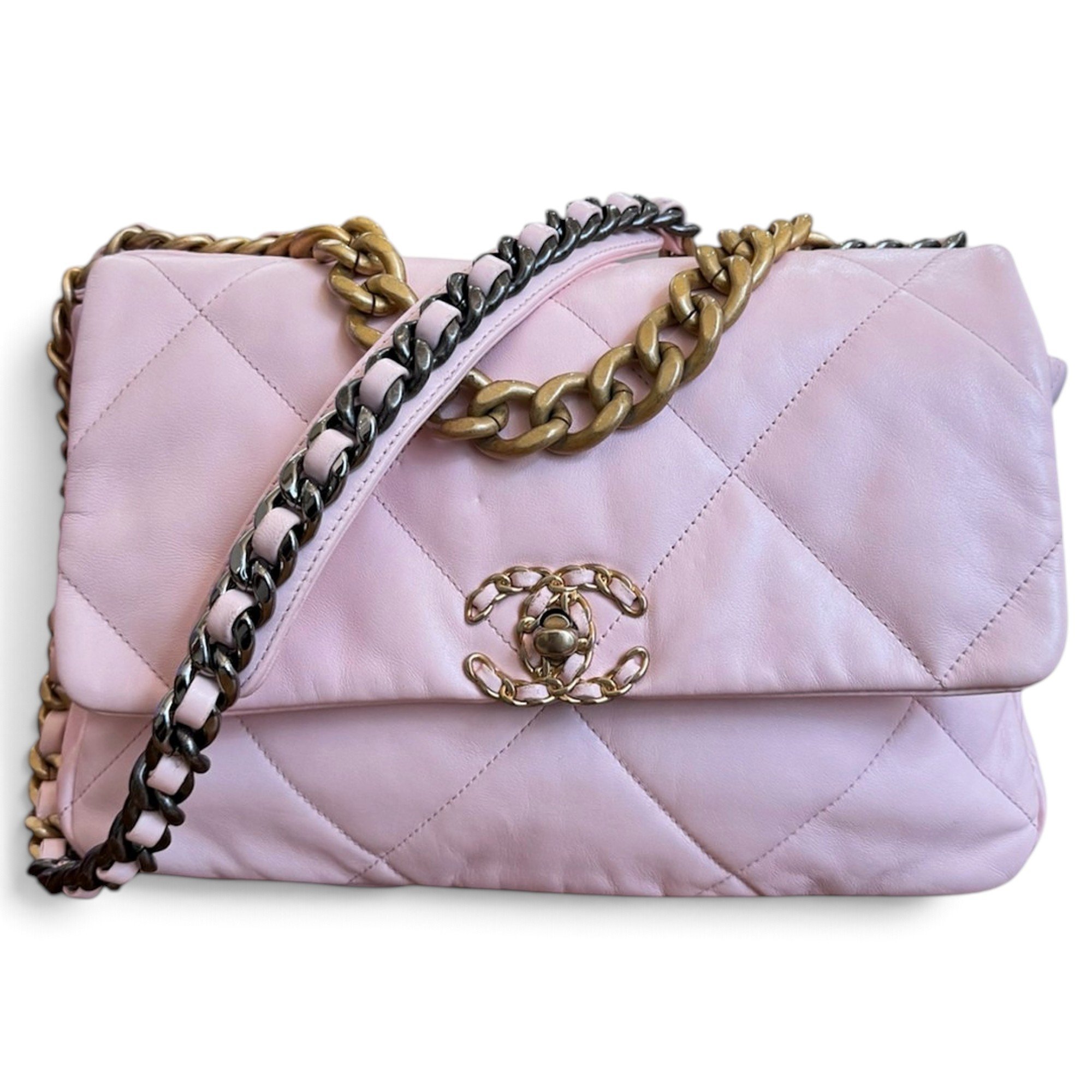 Chanel 19 leather handbag