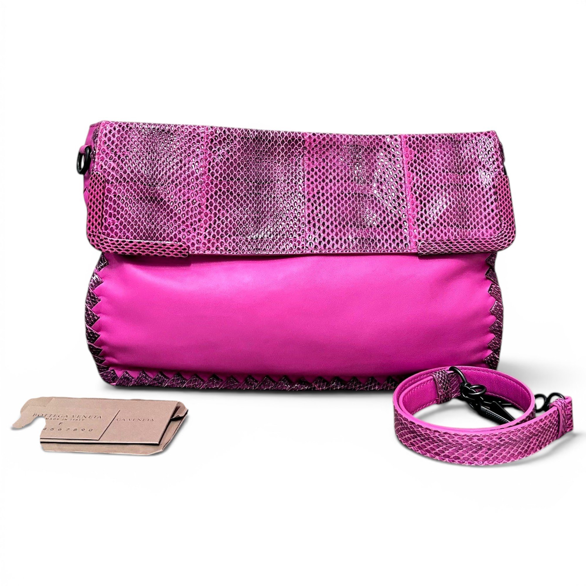 Pouch leather handbag