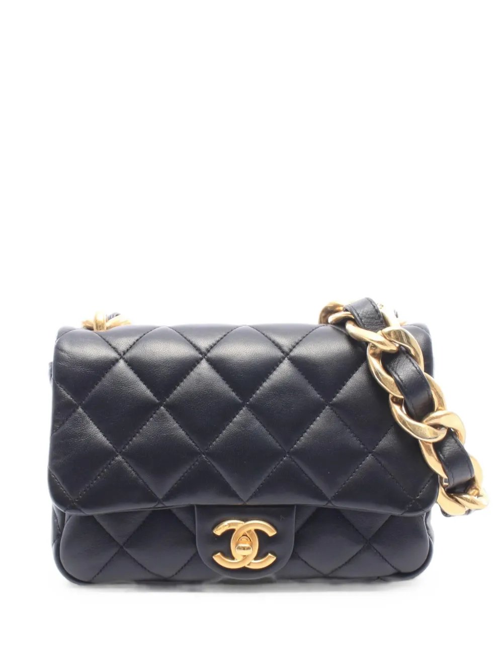 matelassé chain shoulder bag