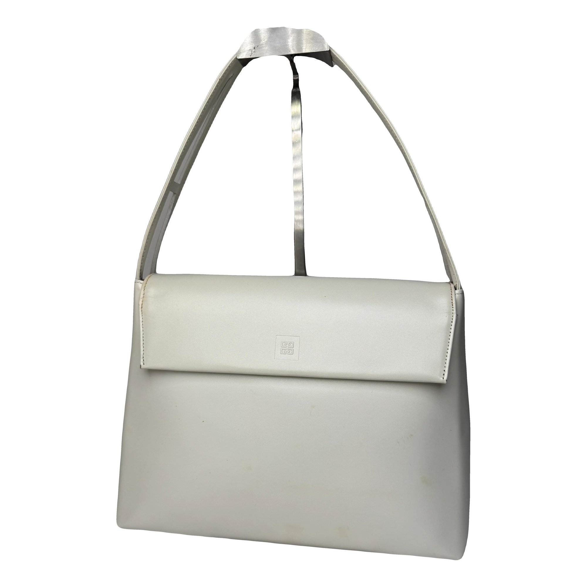 Antigona patent leather handbag
