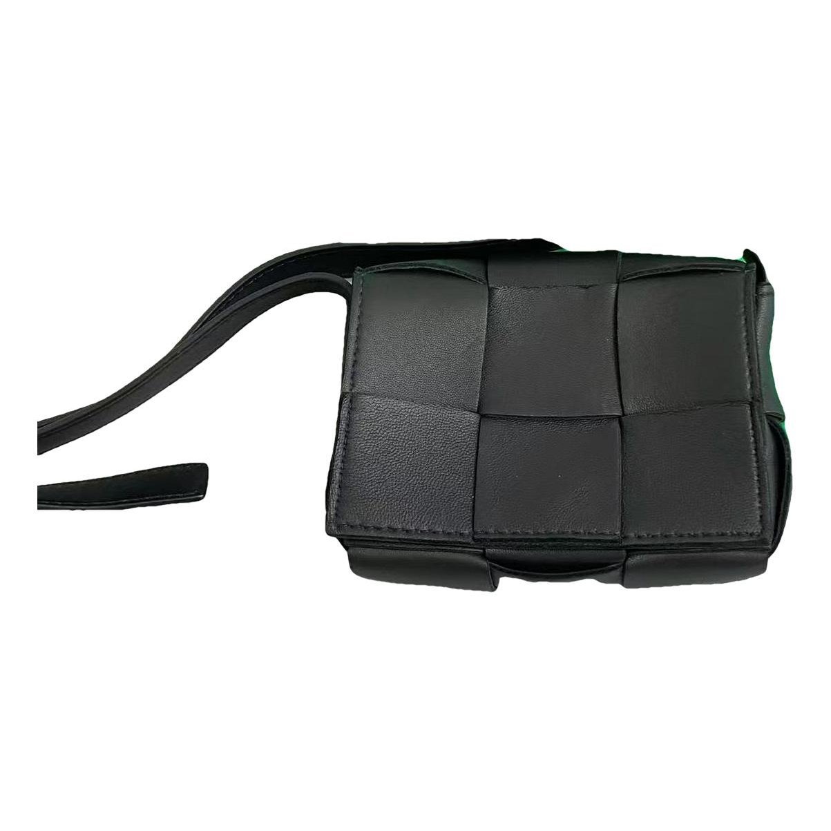 Cassette leather handbag