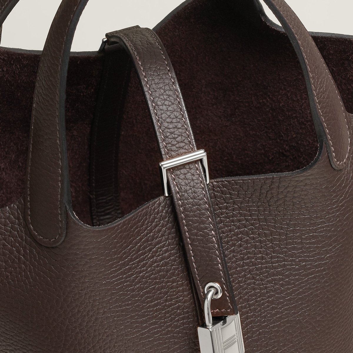 Macassar Picotin Lock 18 Bag