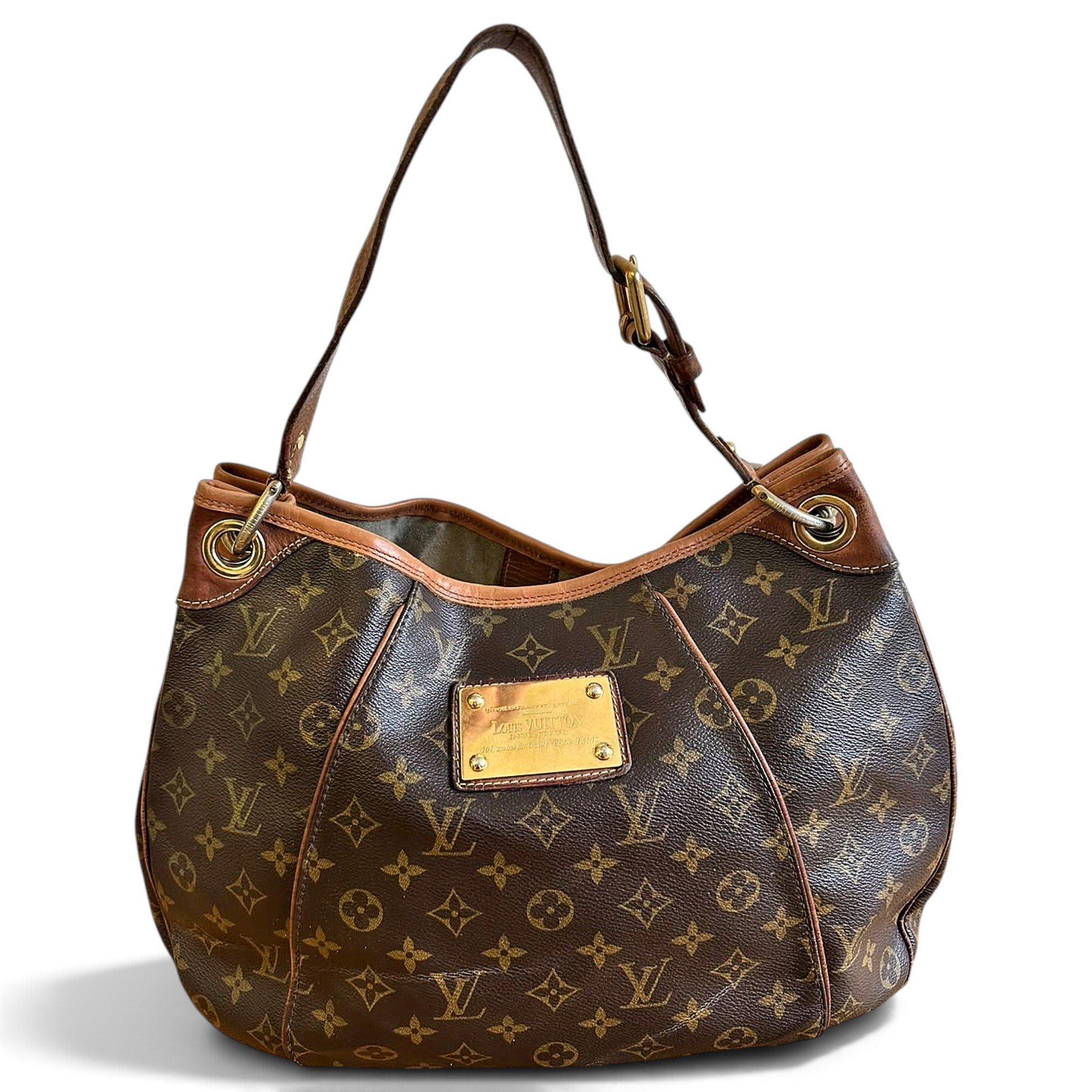 Louis Vuitton Galliera leather handbag