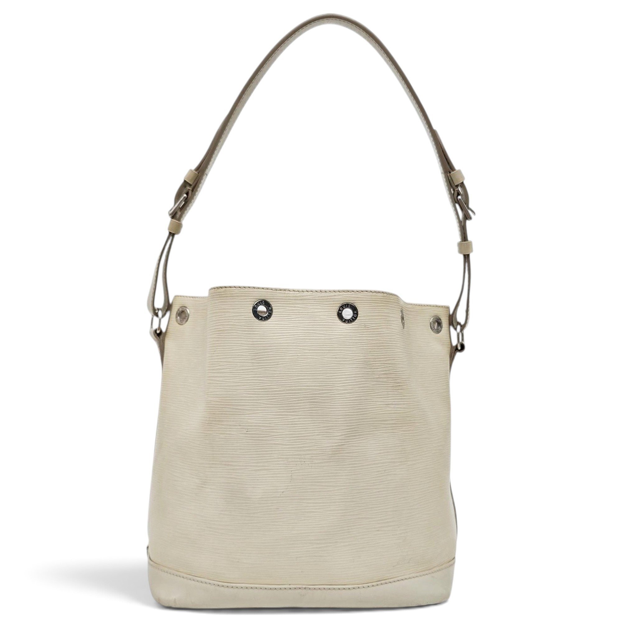 Nano Noé leather handbag