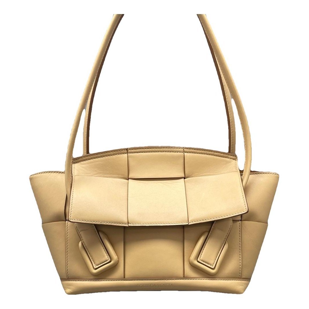 Arco leather tote