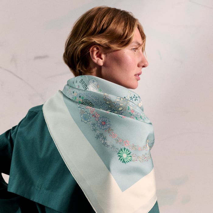 Brides De Gala En Fleurs Scarf 90