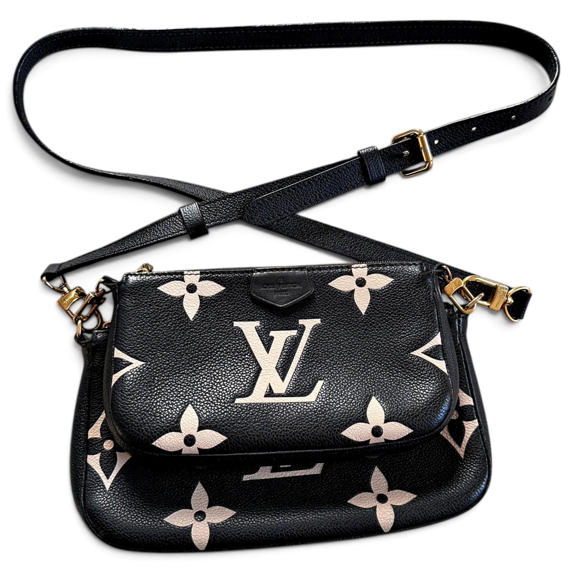 Multi Pochette Accessoires leather handbag
