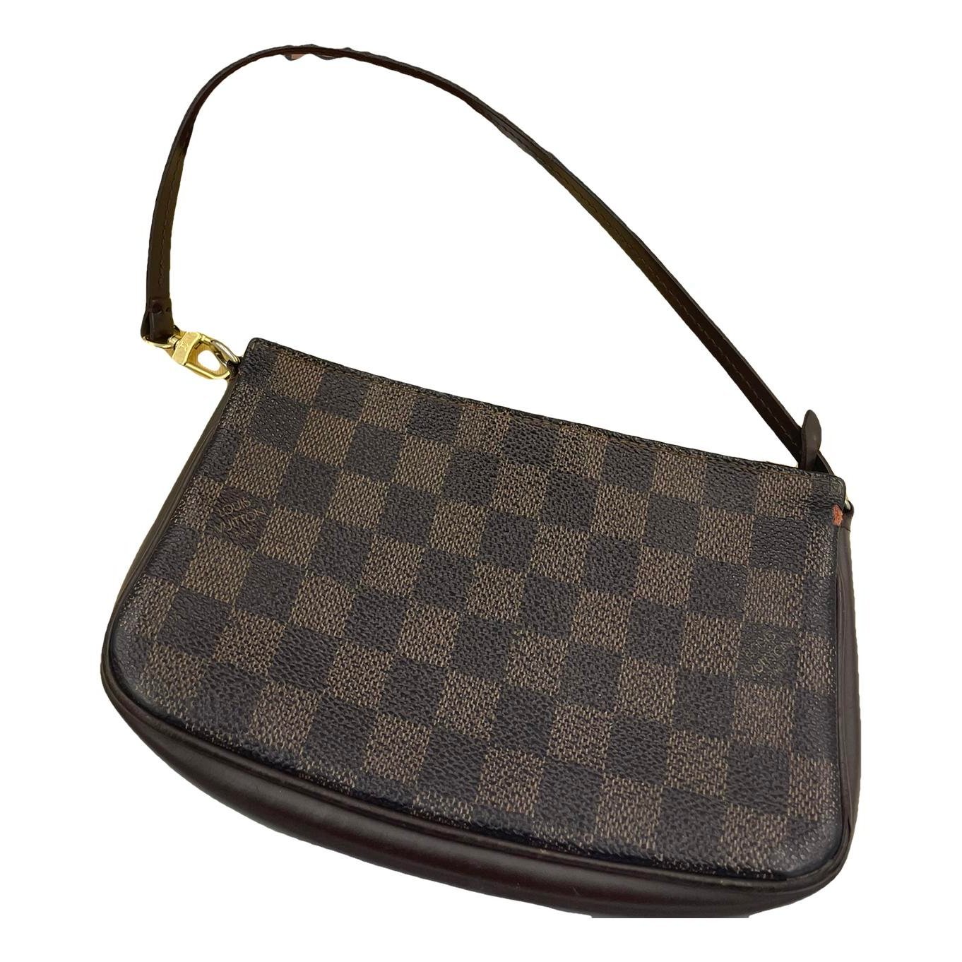 Pochette Accessoire leather handbag
