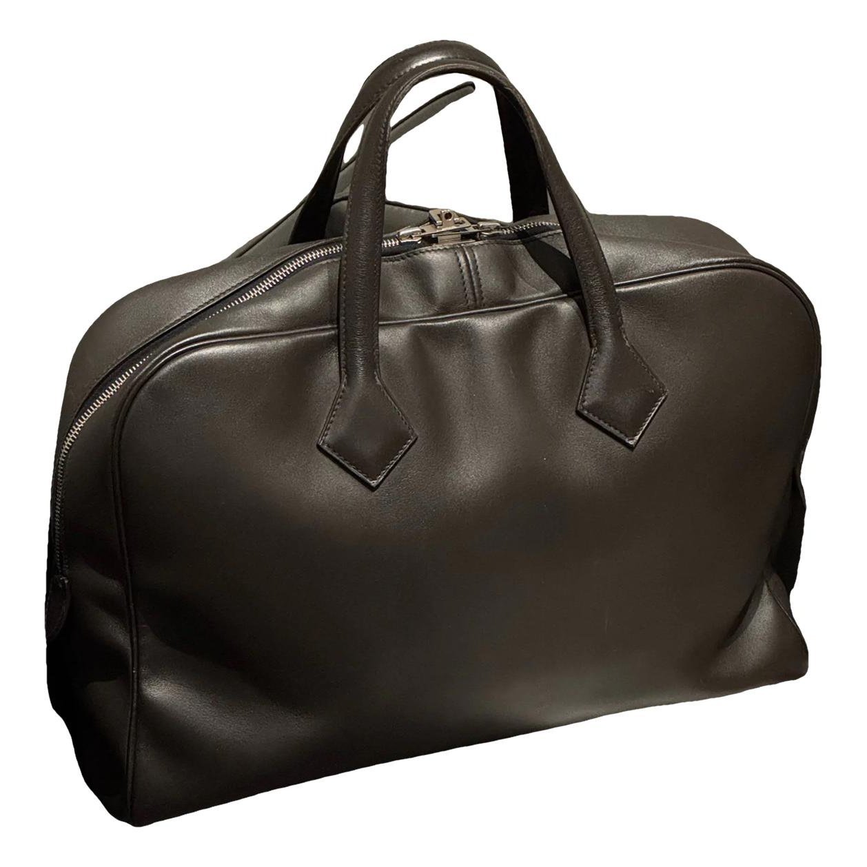 Victoria leather handbag