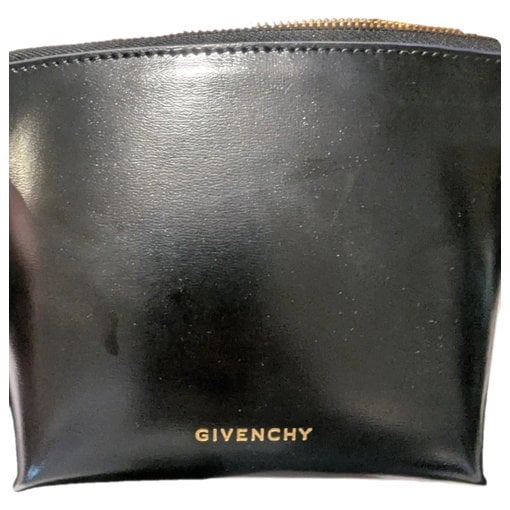 4G leather handbag