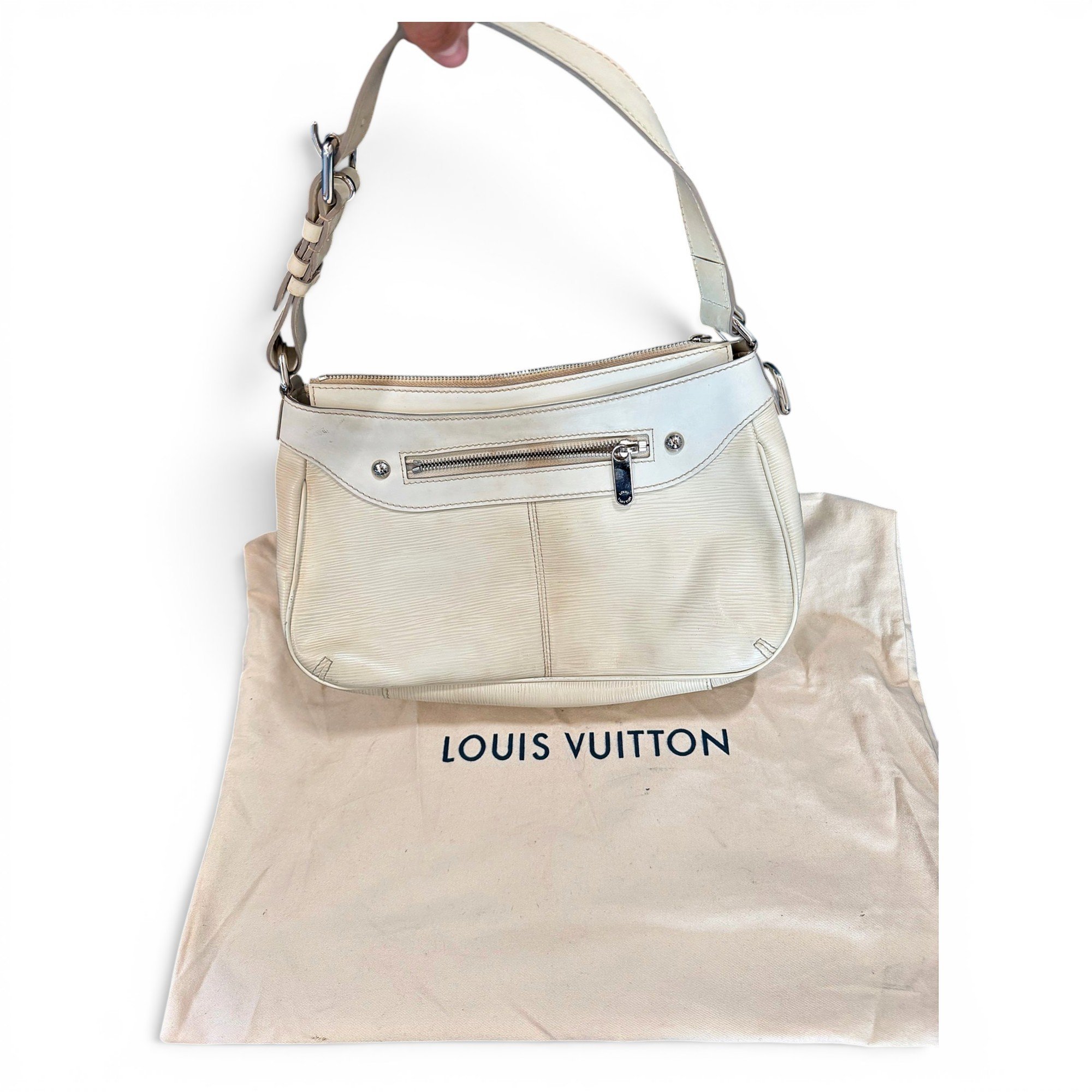 Saint Cloud leather handbag