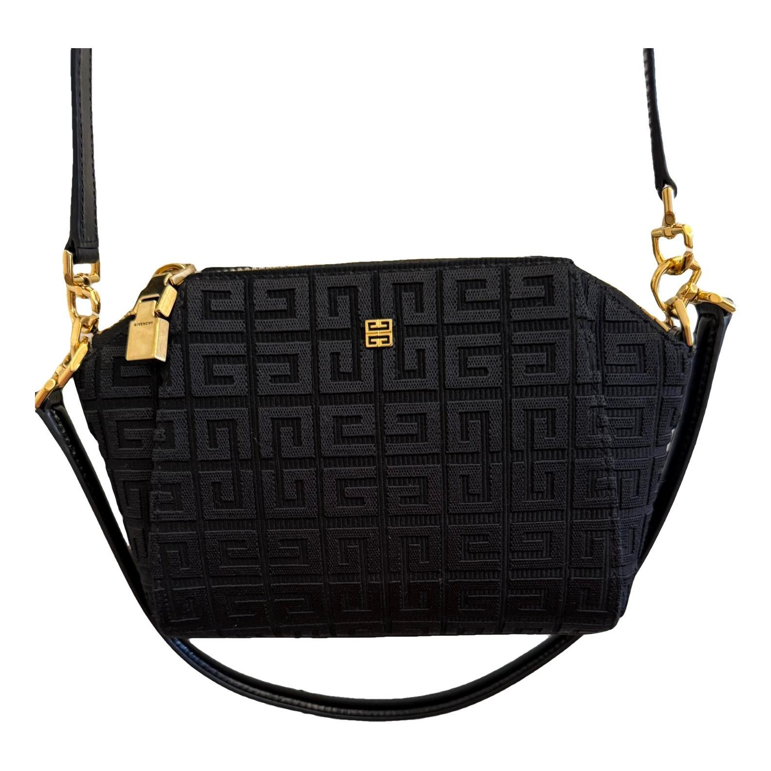 Antigona cloth handbag
