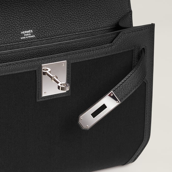 Noir Kelly Depeches 25 Pouch