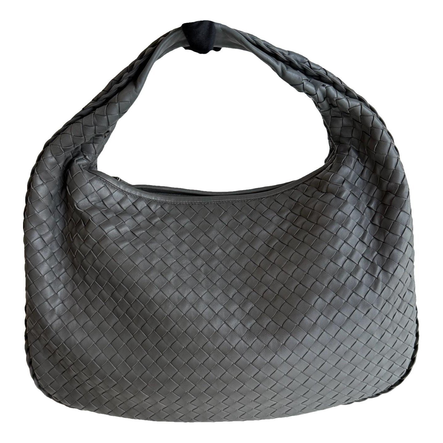 Veneta leather handbag