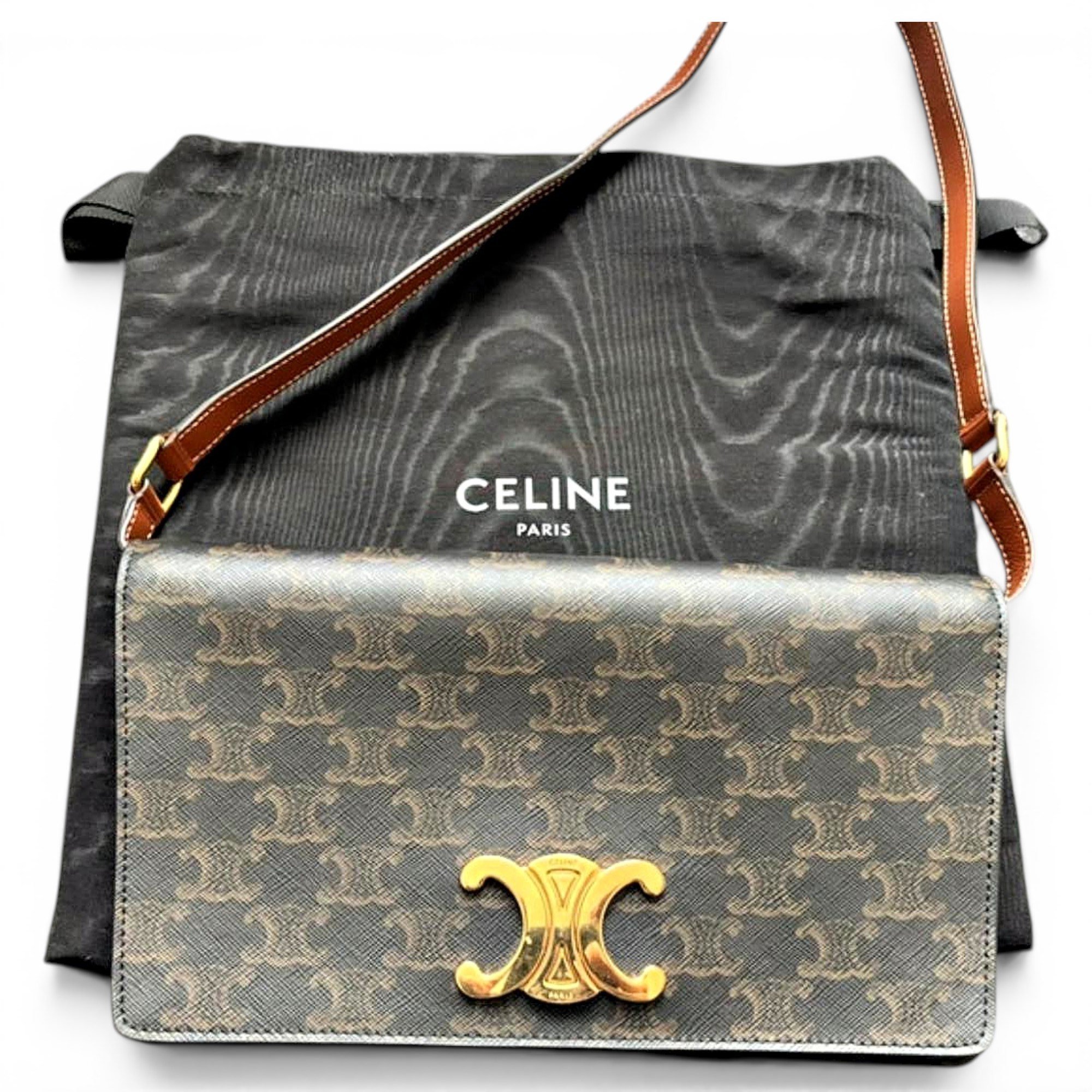 Leather clutch bag
