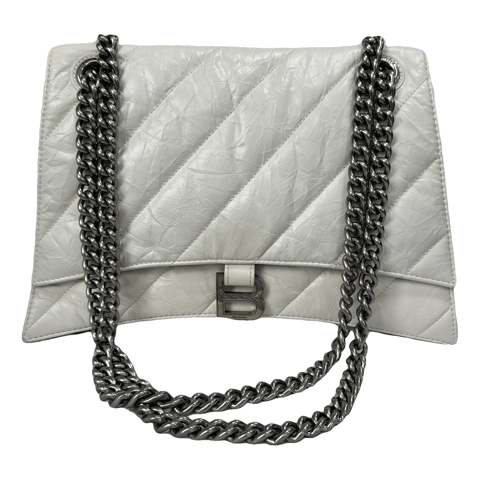 Crush leather crossbody bag