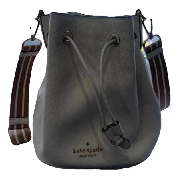 Leather bag