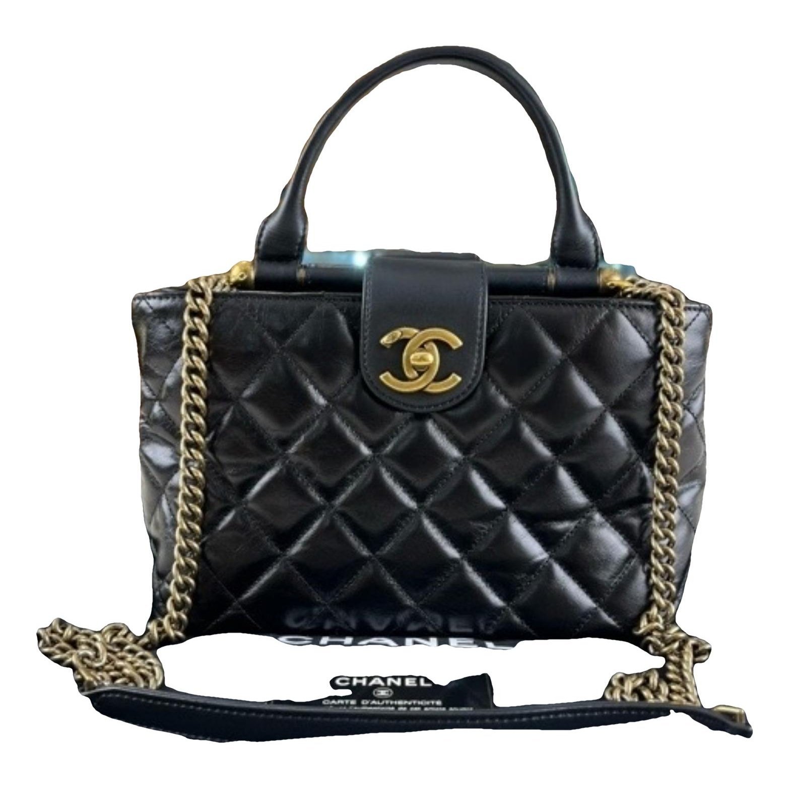 Timeless/Classique leather crossbody bag