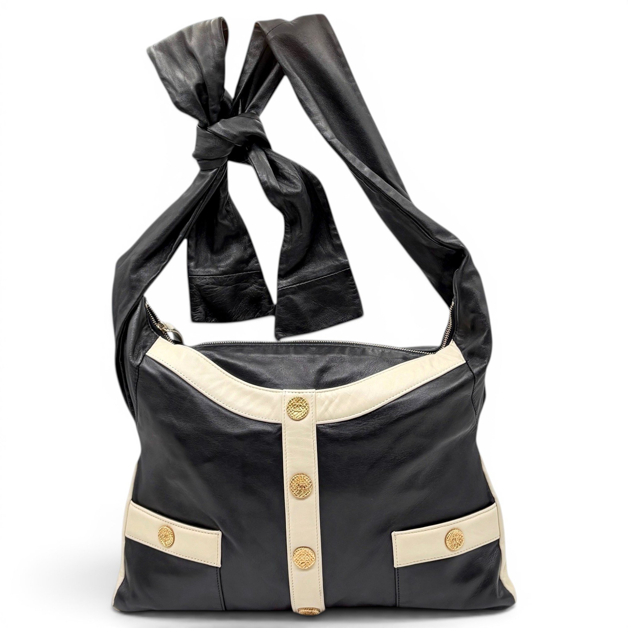 Leather handbag