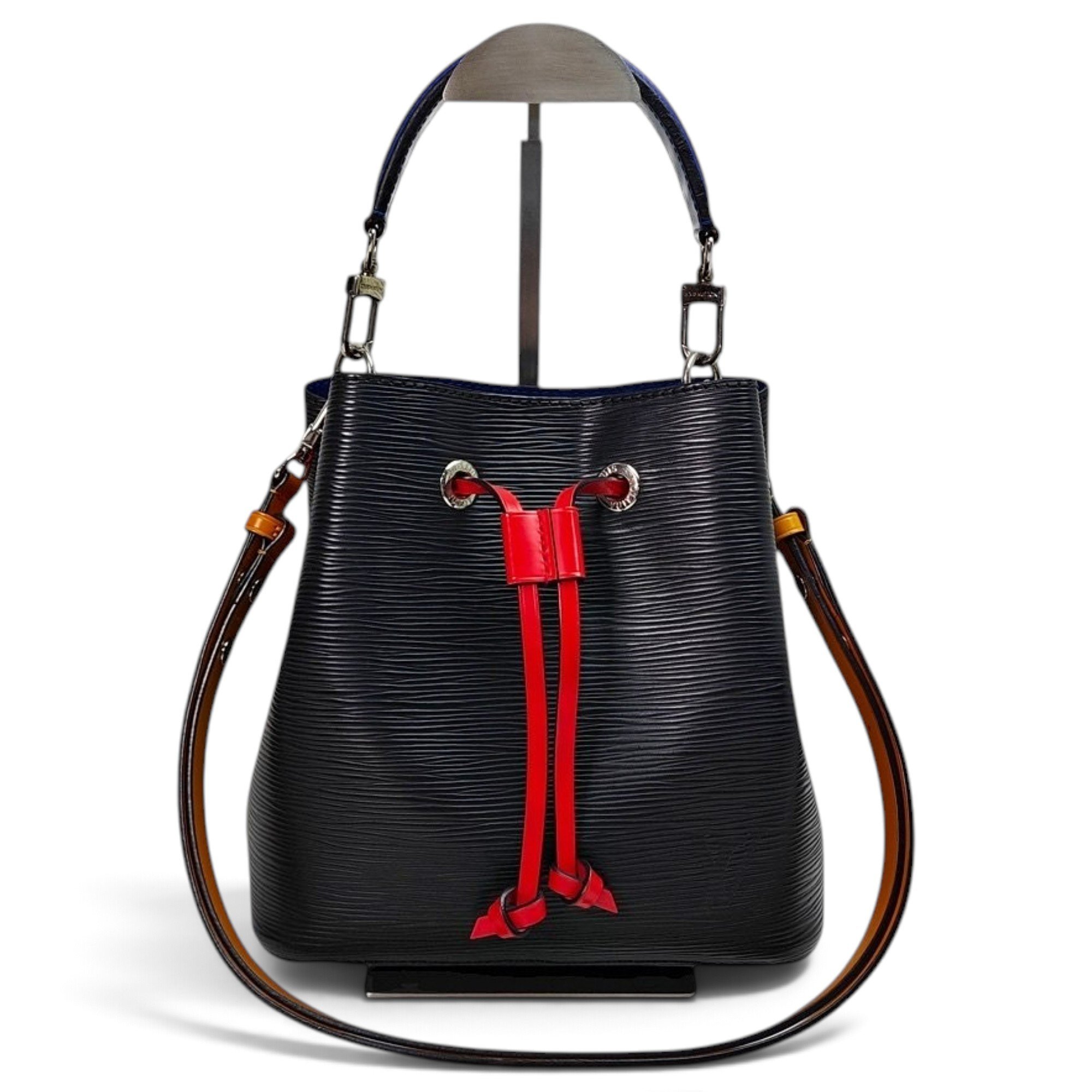 NéoNoé leather handbag