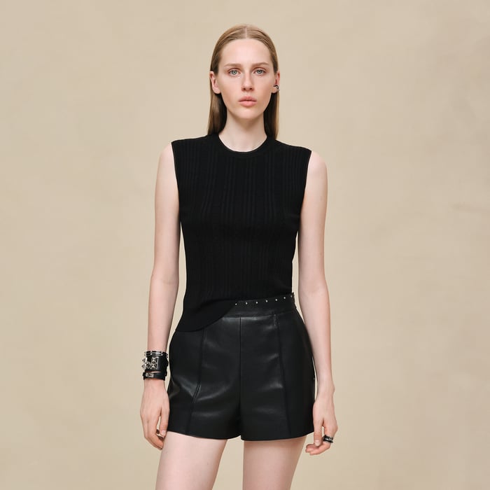 Noir Sleeveless Sweater