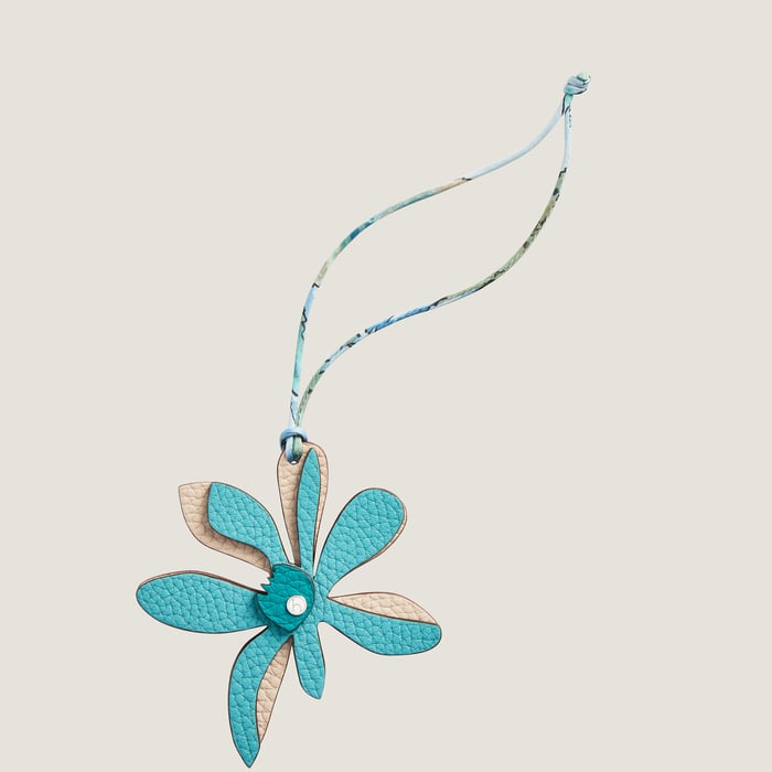 Random Magnolia Charm
