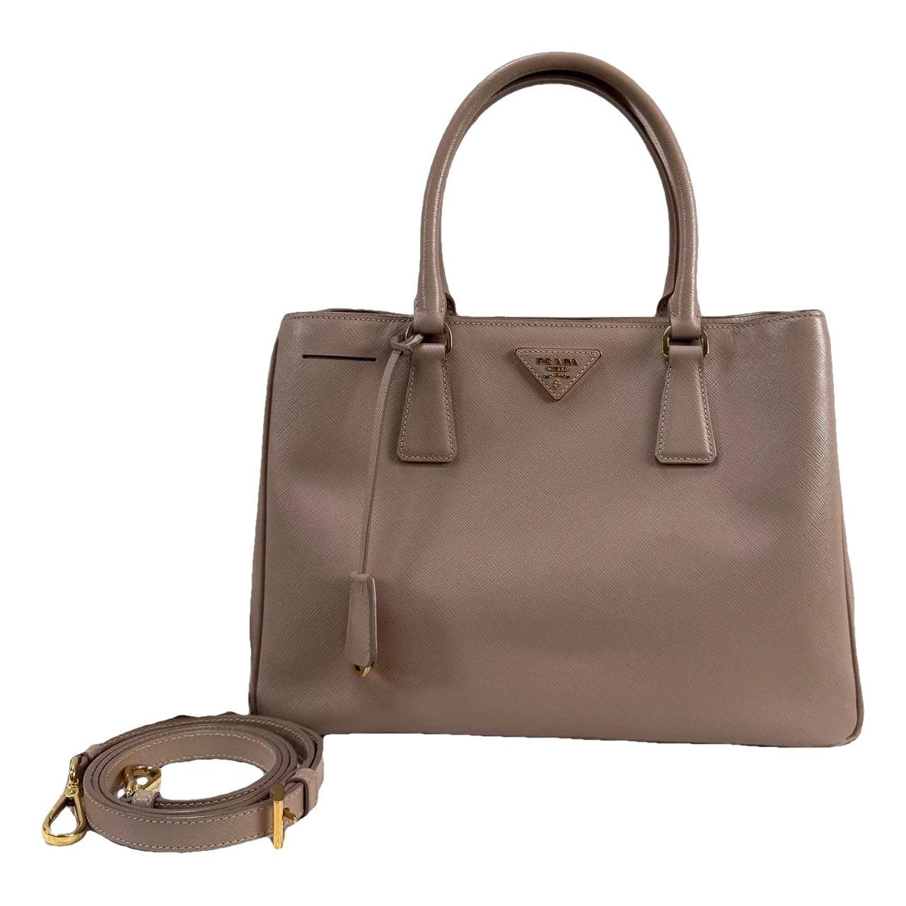Leather tote