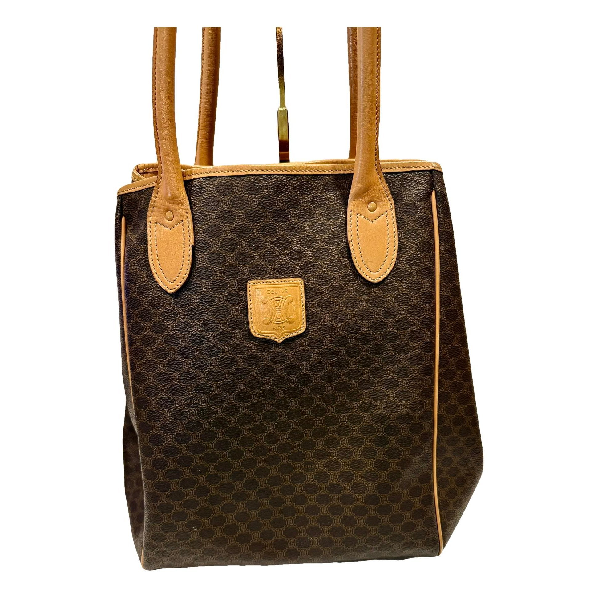 Vinyl tote